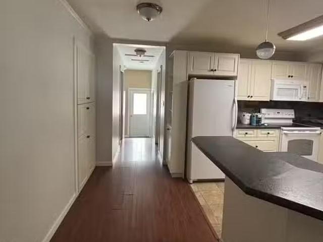 For Rent! 315 Bass Avenue 1 315 Bass Ave #1