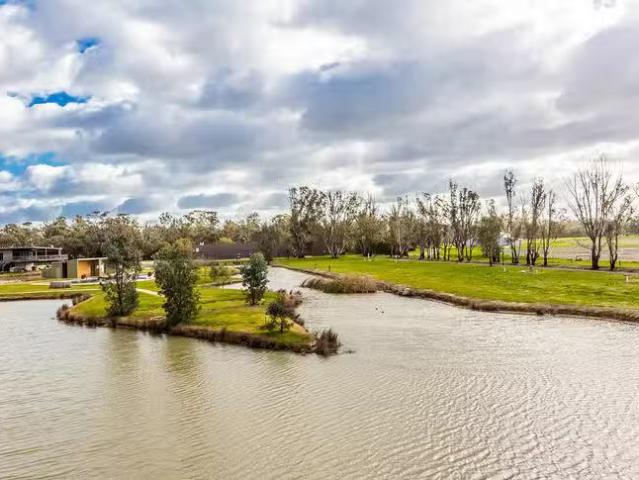 Just in! 3/1771 Perricoota Road, Moama, NSW 2731