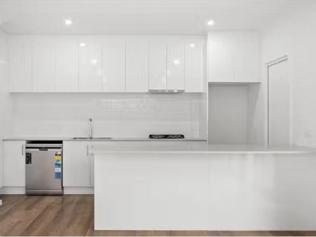 Nice 3/19 Anthony Street, Lake Illawarra Townhouse for rent L.