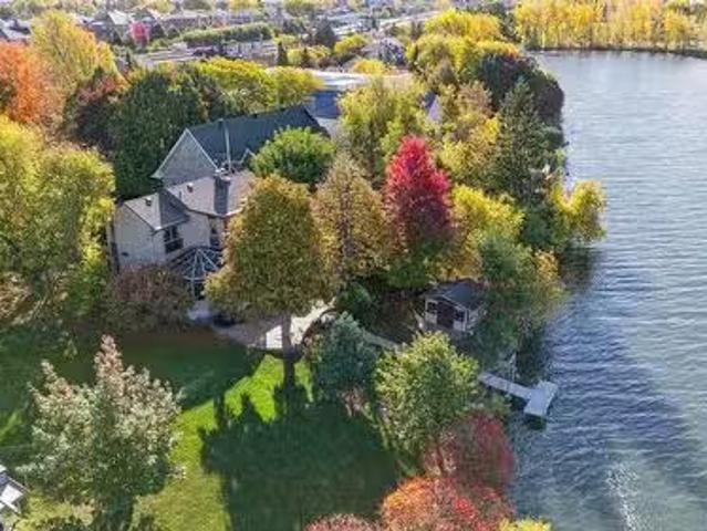 For Rent! 31 BR 8940 Boul. Marie Victorin, Brossard, QC, J4X 1.