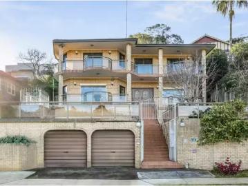 Just in! 31A Banks Road, Earlwood House for rent Listed by Re.