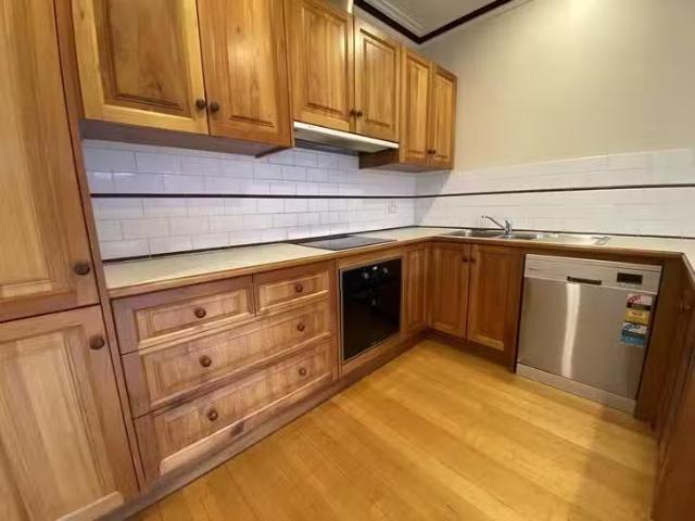New 31A Dennis Street, Northcote, VIC 3070