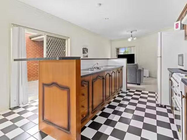 Nice 31A Korinthos Street, Renmark, SA 5341