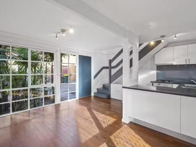 Nice 3/281 Nepean Highway, Seaford, VIC 3198