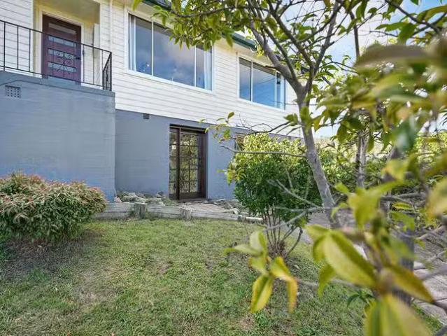 New 32 Bilinga Street, Mornington, TAS 7018