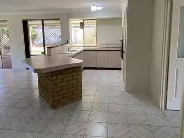 Just in! 32 Erica Street, Coodanup, WA 6210
