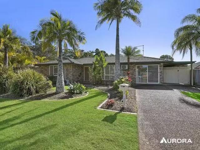 Unique 32 Fairway Drive, Redland Bay, QLD 4165