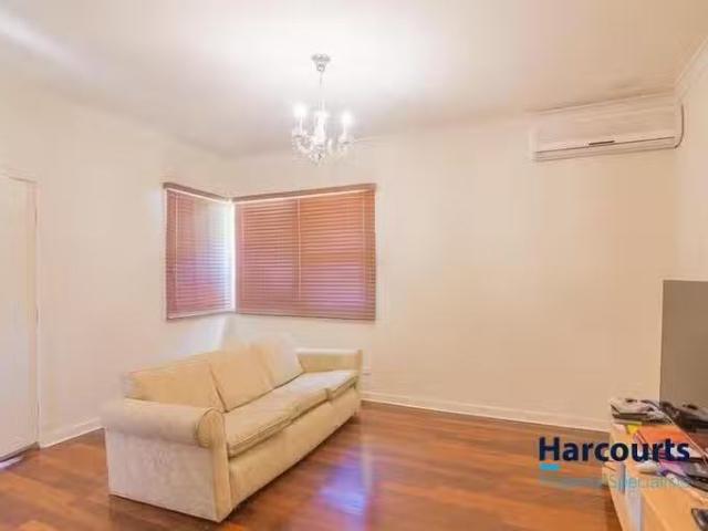 Unique 32 Lockett Street, Coolbellup, WA 6163
