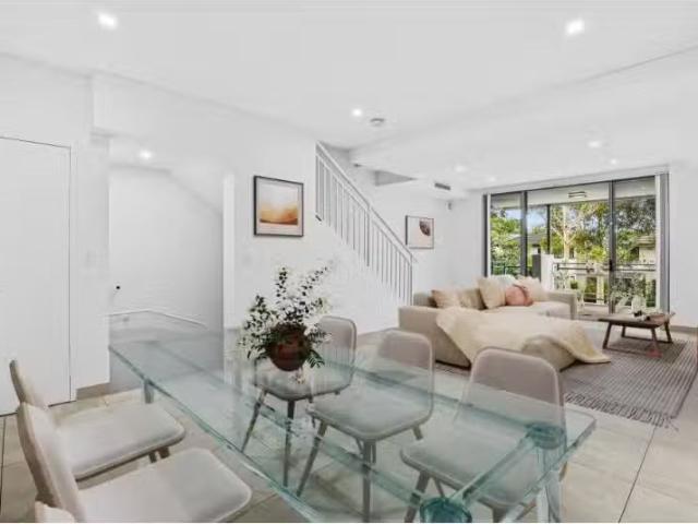 Rental! 32 Watkin Tench Parade, Pemulwuy House for rent Liste.