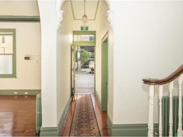 New 32 34 Capel Street, WEST MELBOURNE Townhouse for rent Lis.