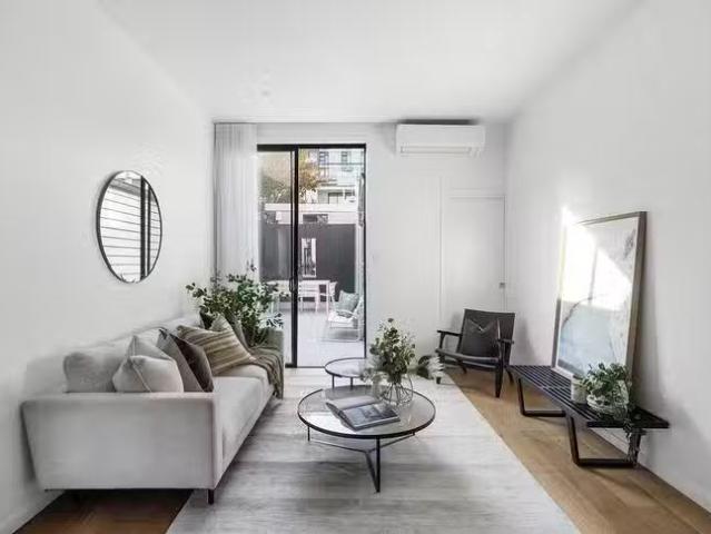 Cheap 33 Bunting Street, Richmond, VIC 3121