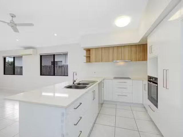 Unique 33 Savannah Chase, Burdell, QLD 4818
