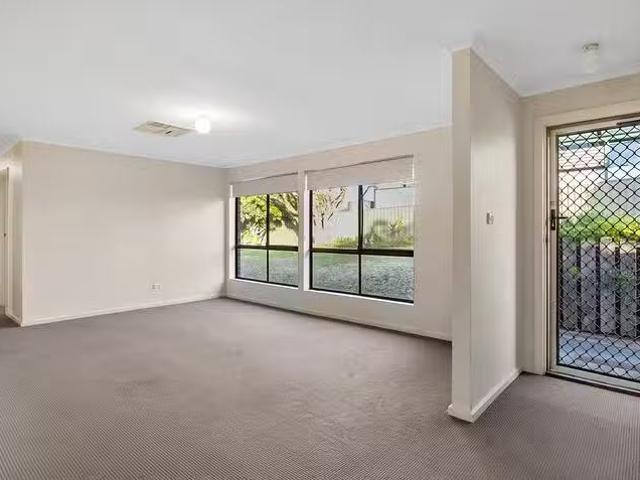 Just in! 33 Valley View Drive, Mclaren Vale, SA 5171
