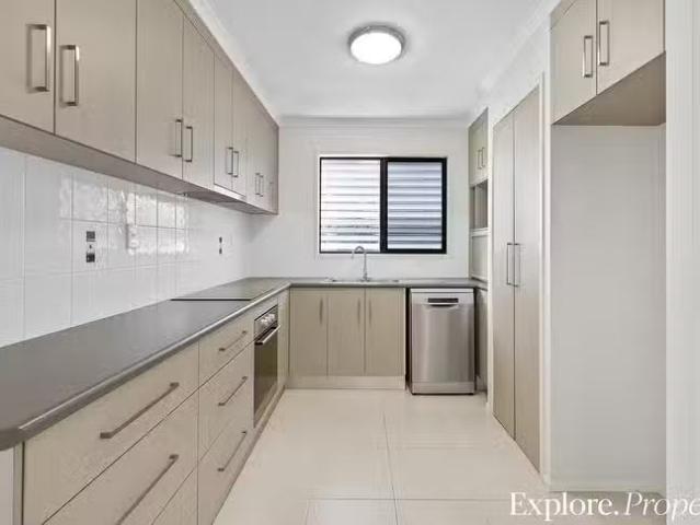 Charming 3 Charles Court, Andergrove, QLD 4740
