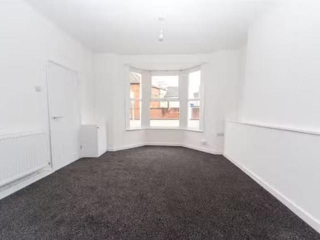 Cozy 3 bedroom terraced house for rent in Penarth Road, Grange.