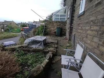Just in! 3 bedroom cottage for rent in Lyon Street, Thornton.