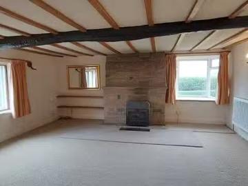 Cozy 3 bedroom house for rent in Astwood Bank, Redditch, Worce.