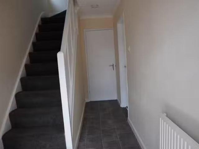 For Rent! 3 bedroom semi detached house for rent in Arundel Ro.