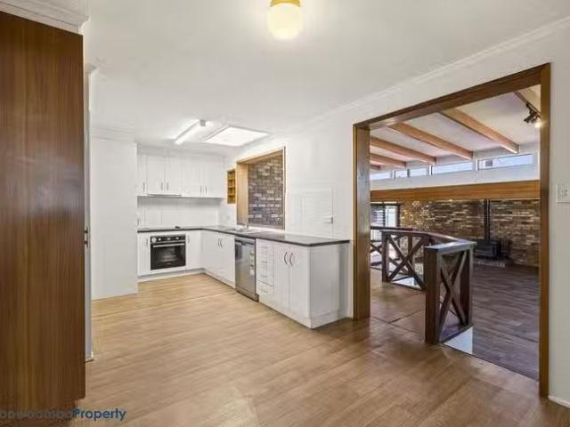 Just in! 3 Bryan Street, Darling Heights, QLD 4350