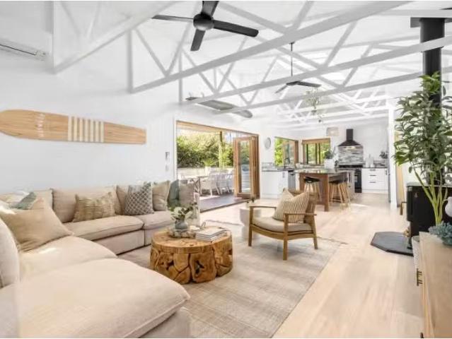Cozy 3 BR 10 Mimosa Avenue, Bogangar House for rent Listed by.