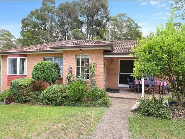 New 3 BR 1/16 Binomea Place, Pennant Hills Apartment for rent.