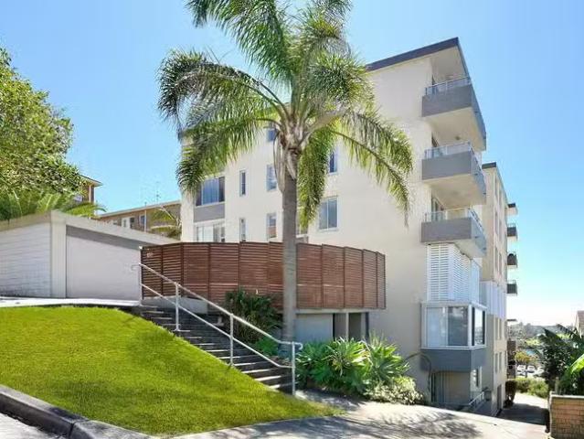 New 3 BR 1/251 Oberon Street, Coogee, NSW 2034