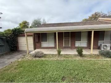 Cheap 3 BR 1/2 St Johns Close, Kangaroo Flat Apartment for ren.