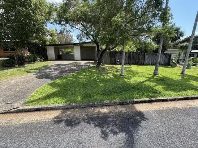 Just in! 3 BR 12 Woomera Street, Bayview Heights, QLD 4868
