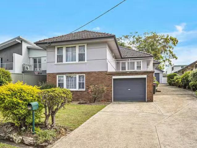 Deal! 3 BR 135 Burraneer Bay Road, Burraneer, NSW 2230