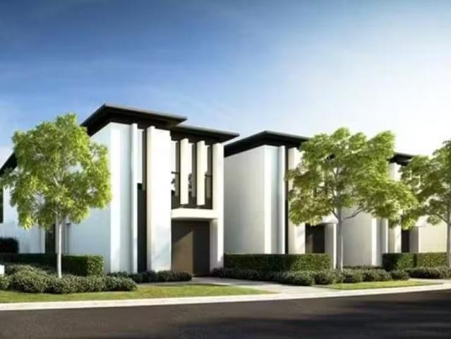 Just in! 3 BR 132 North Hill Drive, Robina, QLD 4226