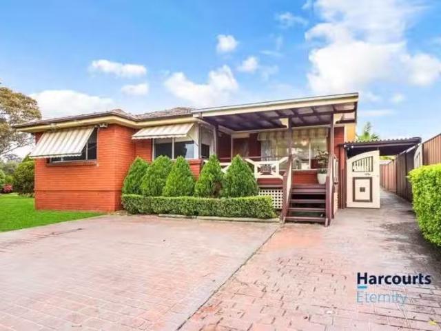 Cozy 3 BR 145 Metella Road, TOONGABBIE, NSW 2146 House for R.