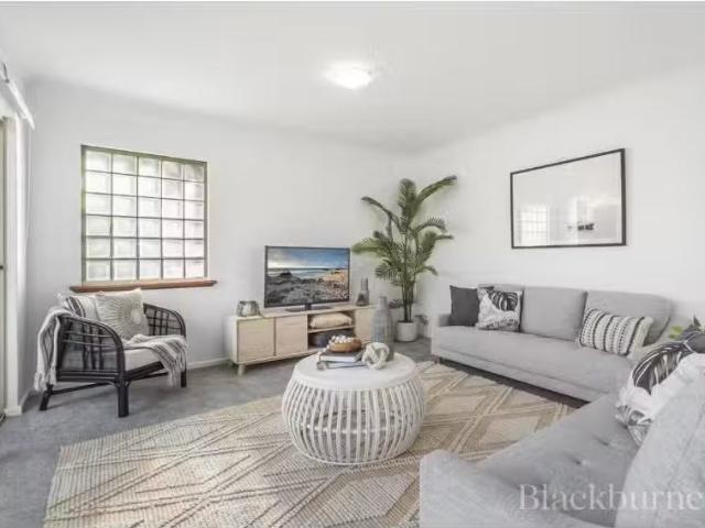 New 3 BR 146 South Terrace, South Perth House for rent Listed.