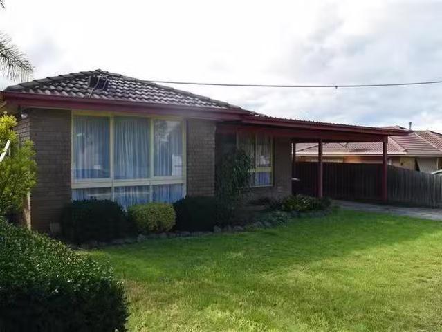 Nice 3 BR 14 Cradle Road, Diggers Rest, VIC 3427