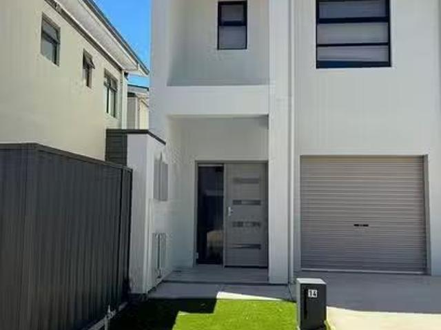 Deal! 3 BR 14 Wyong Crescent, Andrews Farm, SA 5114