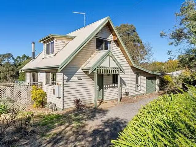 Cozy 3 BR 163 Main Road, Hepburn, VIC 3461
