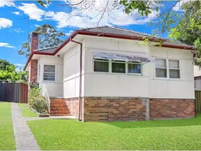 Cozy 3 BR 16 Tamplin Road, Guildford House for rent Listed by.