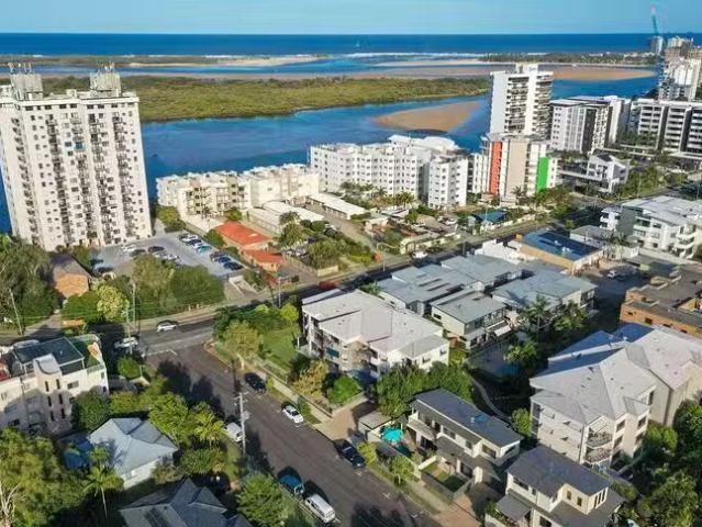 Just in! 3 BR 1/7 Gibson Street, Maroochydore, QLD 4558