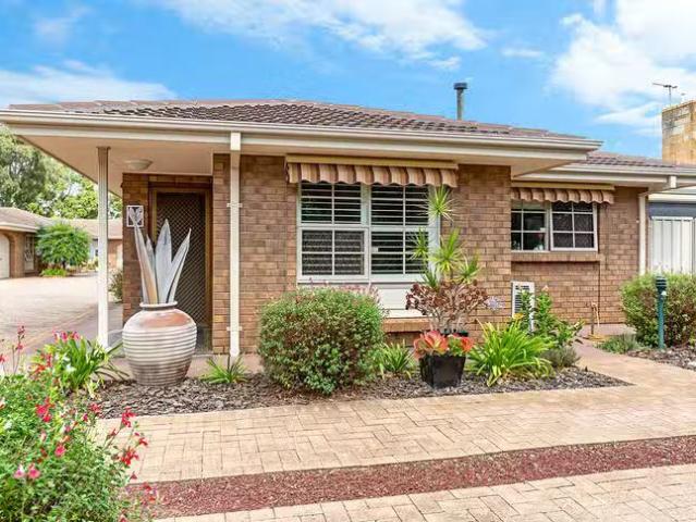 Unique 3 BR 1/7 Hartley Road, Brighton, SA 5048
