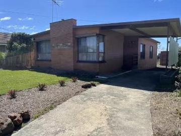 New 3 BR 1 Mura Court, Grovedale, VIC 3216