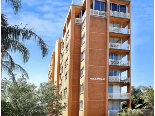 Cozy 3 BR 1a/6 Smith Street, Wollongong Apartment for rent Li.