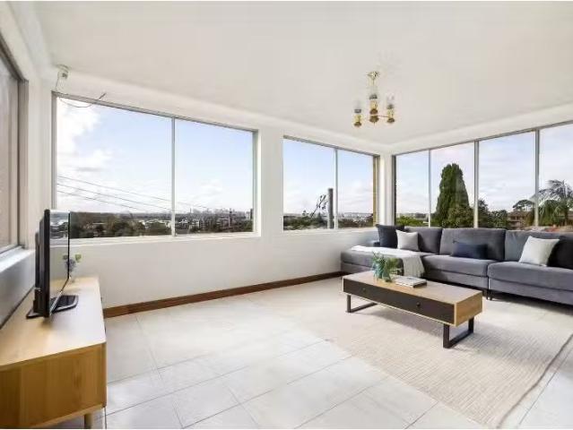 New 3 BR 22 Towers Street, ARNCLIFFE House for rent Listed by.