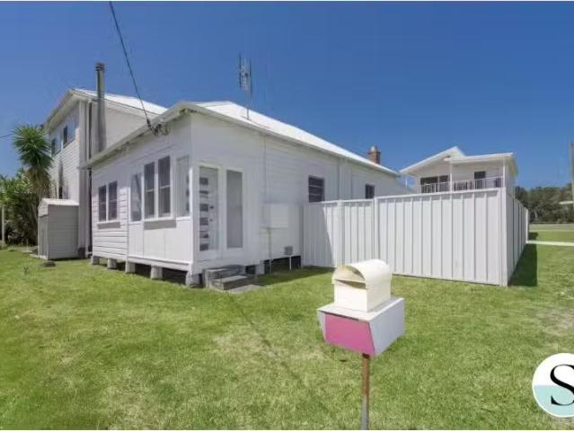 Unique 3 BR 24 Marks Parade, Marks Point House for rent Liste.