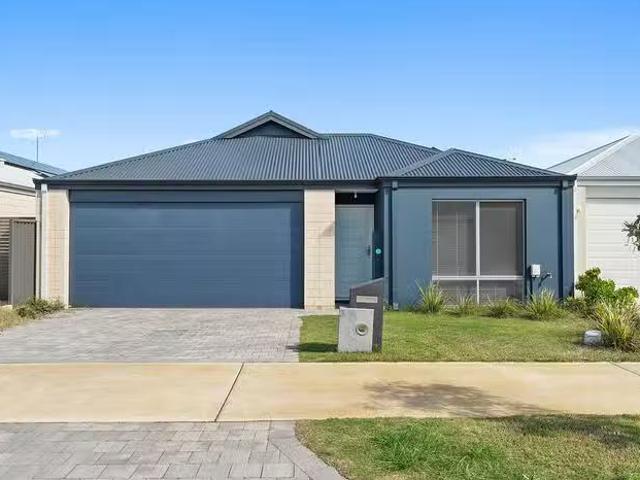 Rental! 3 BR 26 Kondalilla Street, Baldivis, WA 6171
