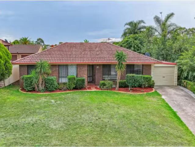 For Rent! 3 BR 2 Fairchild Street, Raymond Terrace House for r.