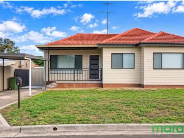 Just in! 3 BR 2 Norfolk Avenue, FAIRFIELD WEST House for rent.