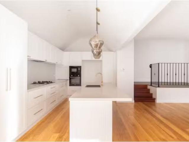 Just in! 3 BR 34 Mackenzie Street, Rozelle House for rent Lis.