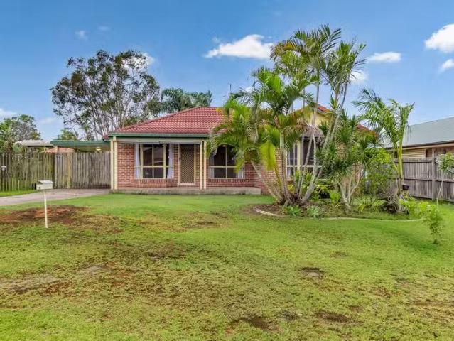 Cheap 3 BR 37 Cassandra Crescent, URANGAN, QLD 4655 House fo.