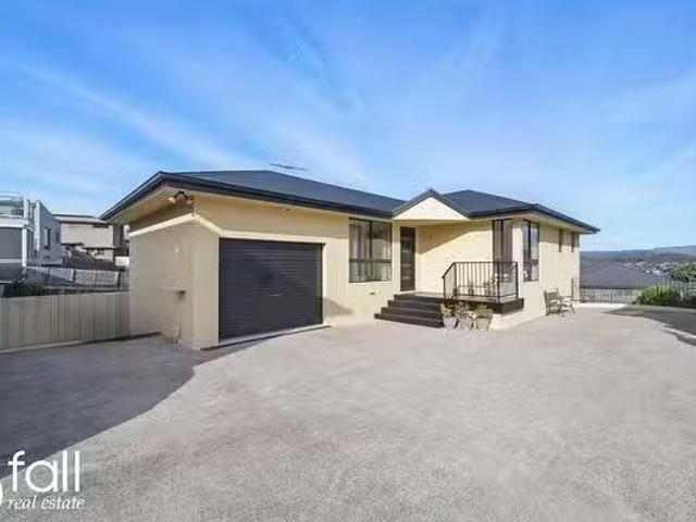 Unique 3 BR 3/95 Oakdowns Parade, Oakdowns, TAS 7019