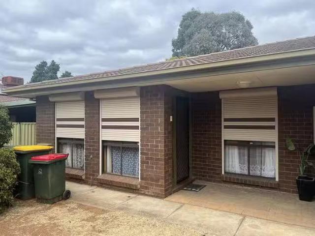 Just in! 3 BR 7 Progressive Way, Brahma Lodge, SA 5109