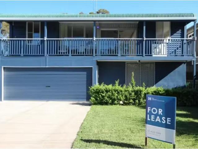 Cozy 3 BR 7 Royle Street, Chittaway Point House for rent List.